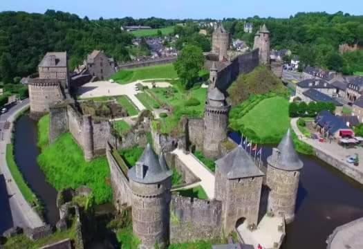 فيلا Maison Chaleureuse Avec Insert En Campagne Saint-Mars-sur-la-Futaie المظهر الخارجي الصورة